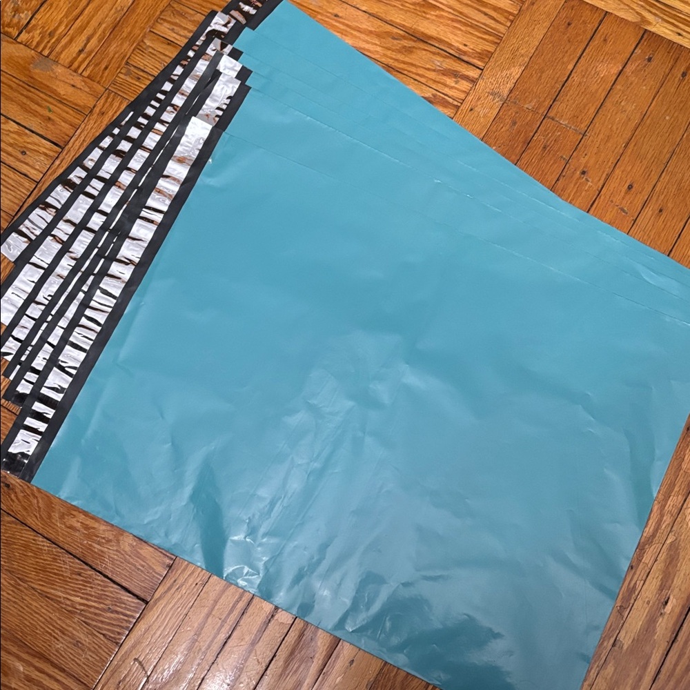 A set of 6 14x19 large Blue Poly Mailers - Picture 3 of 3